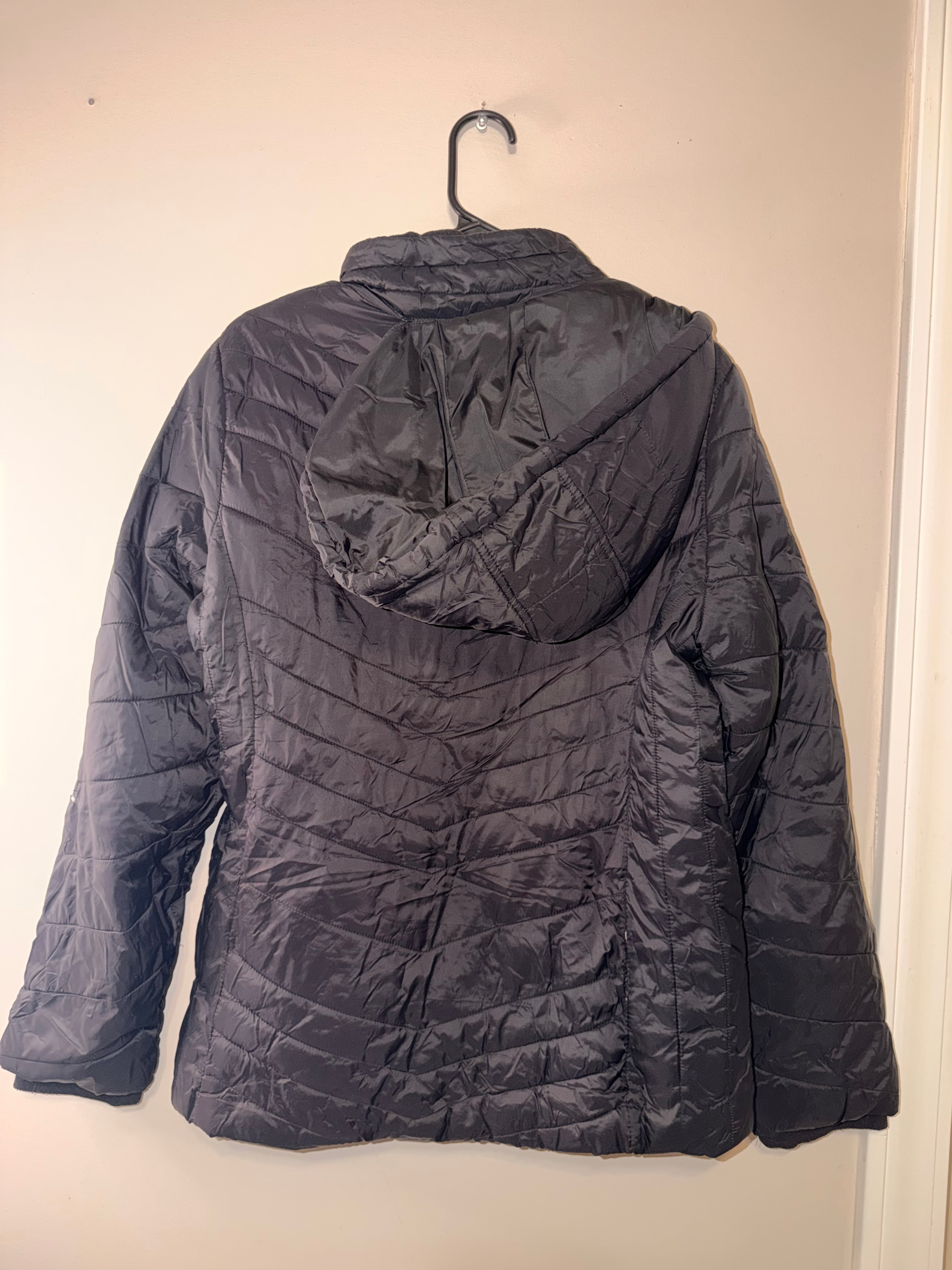 Xersion Women’s Black Puffer Jacket - Large