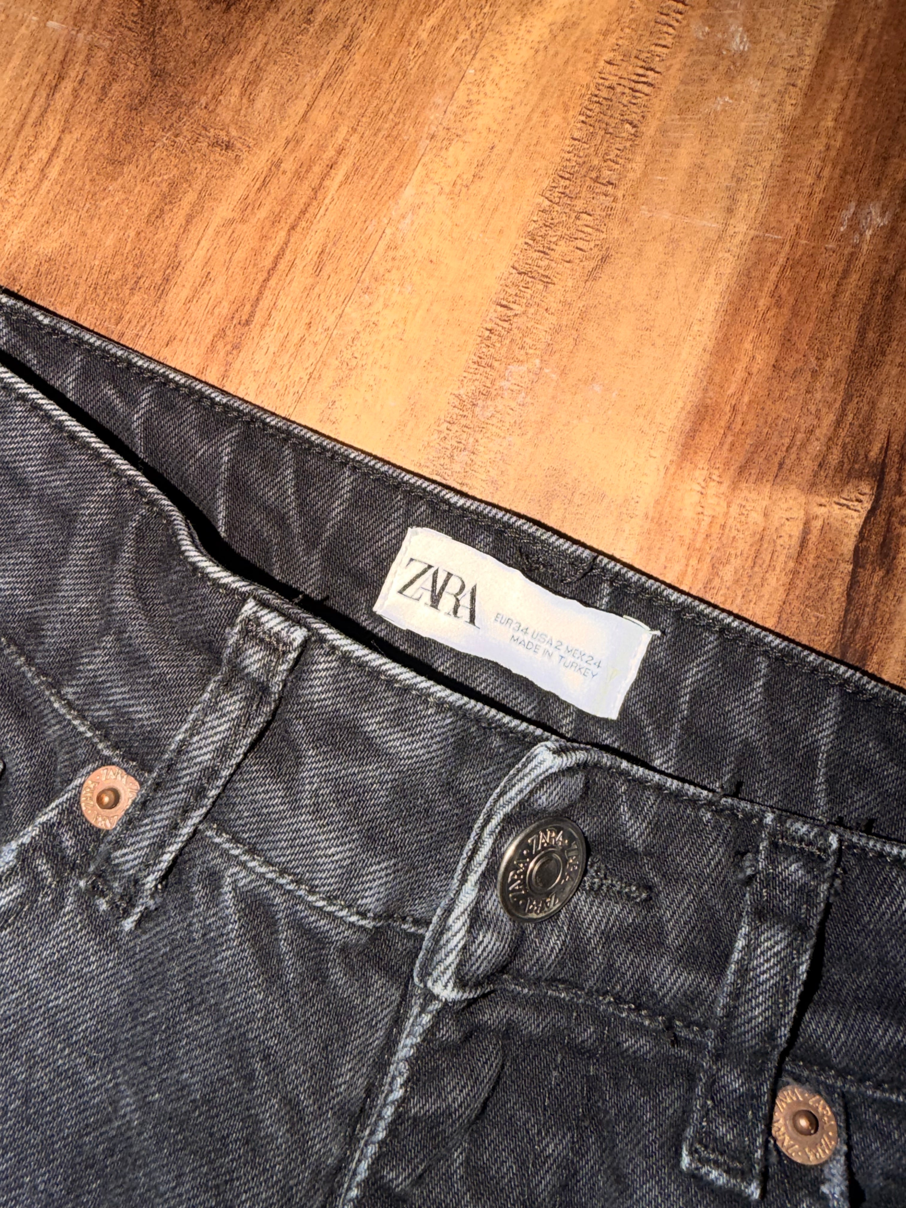 Zara Distressed Black Straight Jeans - 2