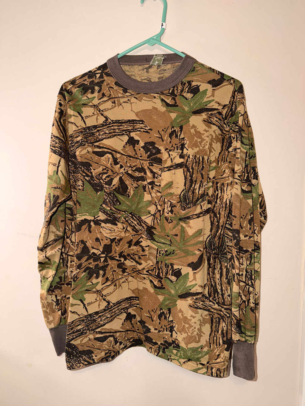 Camo Gear Collection Vintage Pocket Tee - Medium