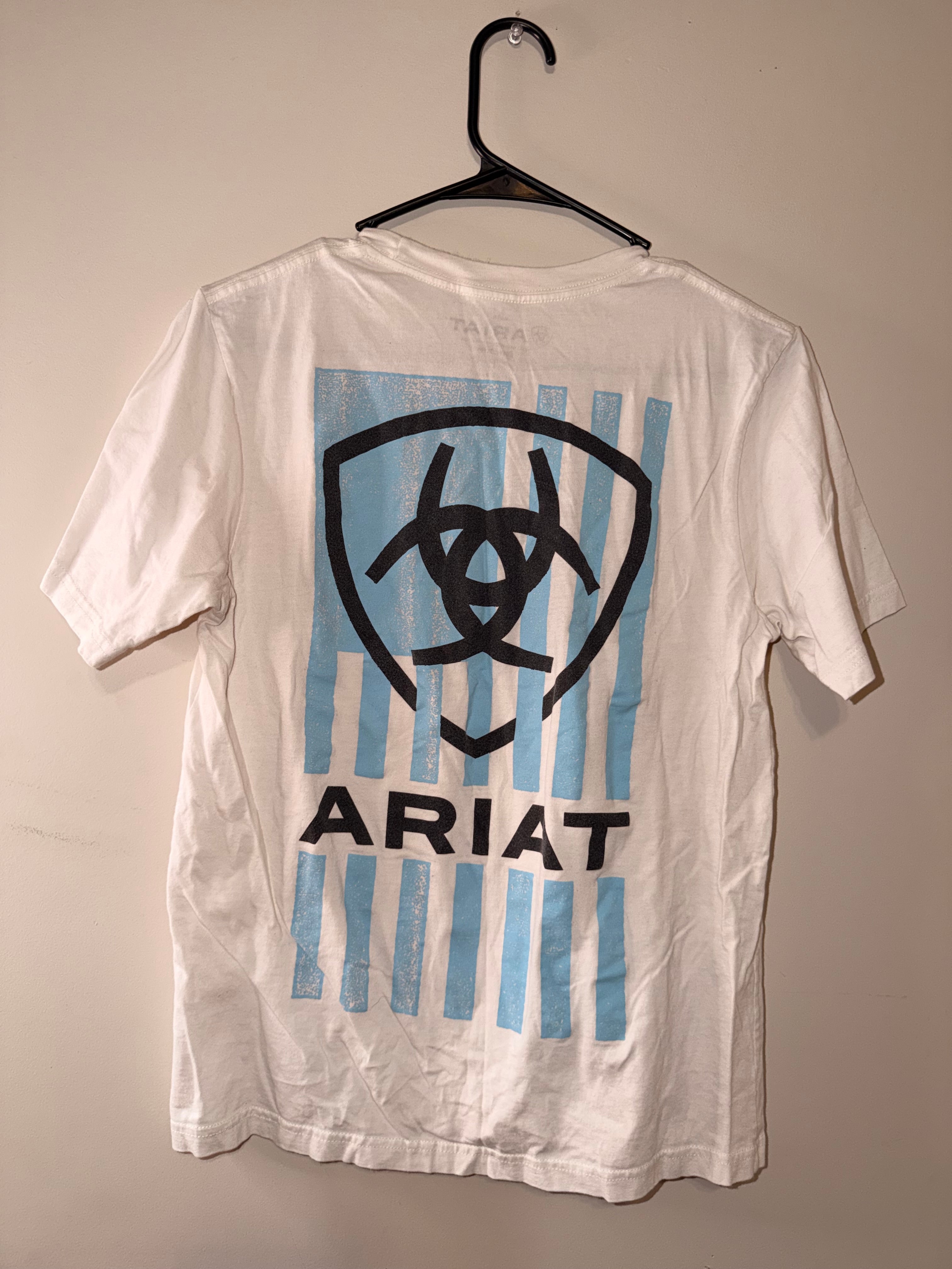 Ariat By Buckle Boys Graphic Tee - Large (10/12)