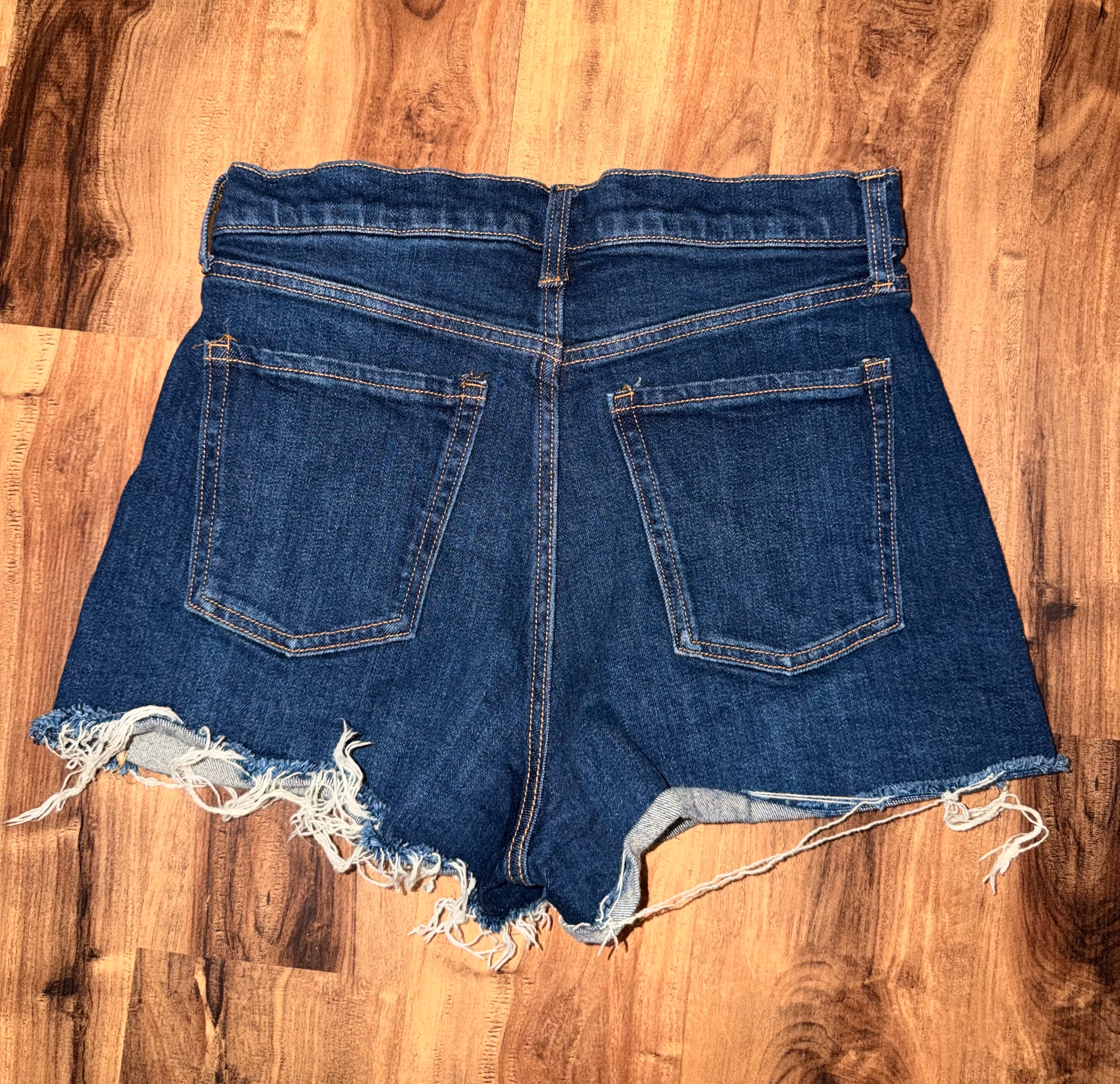 Old Navy Sky Hi A Line Denim Shorts - 6