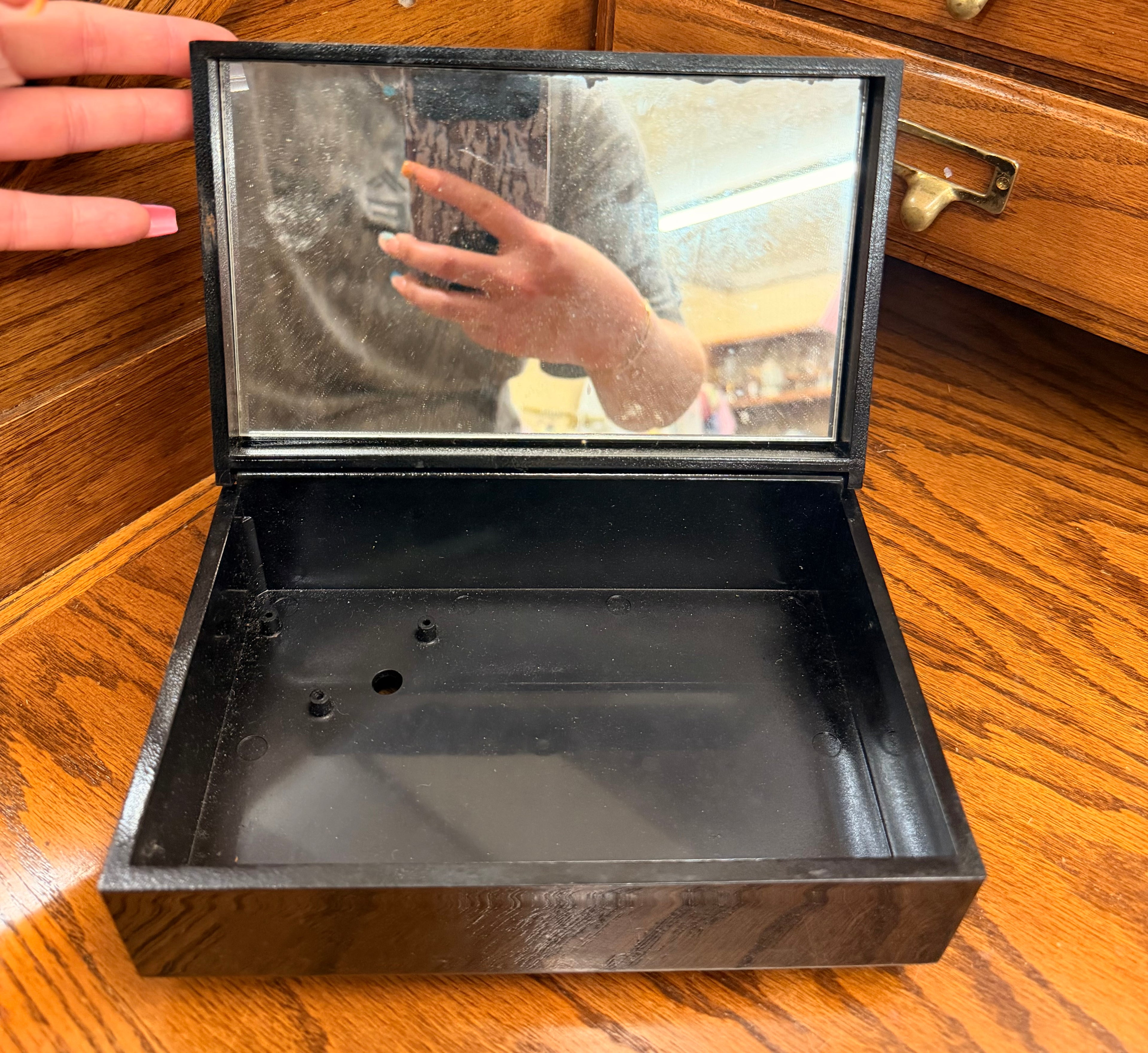 Vintage Duck Jewelry Box