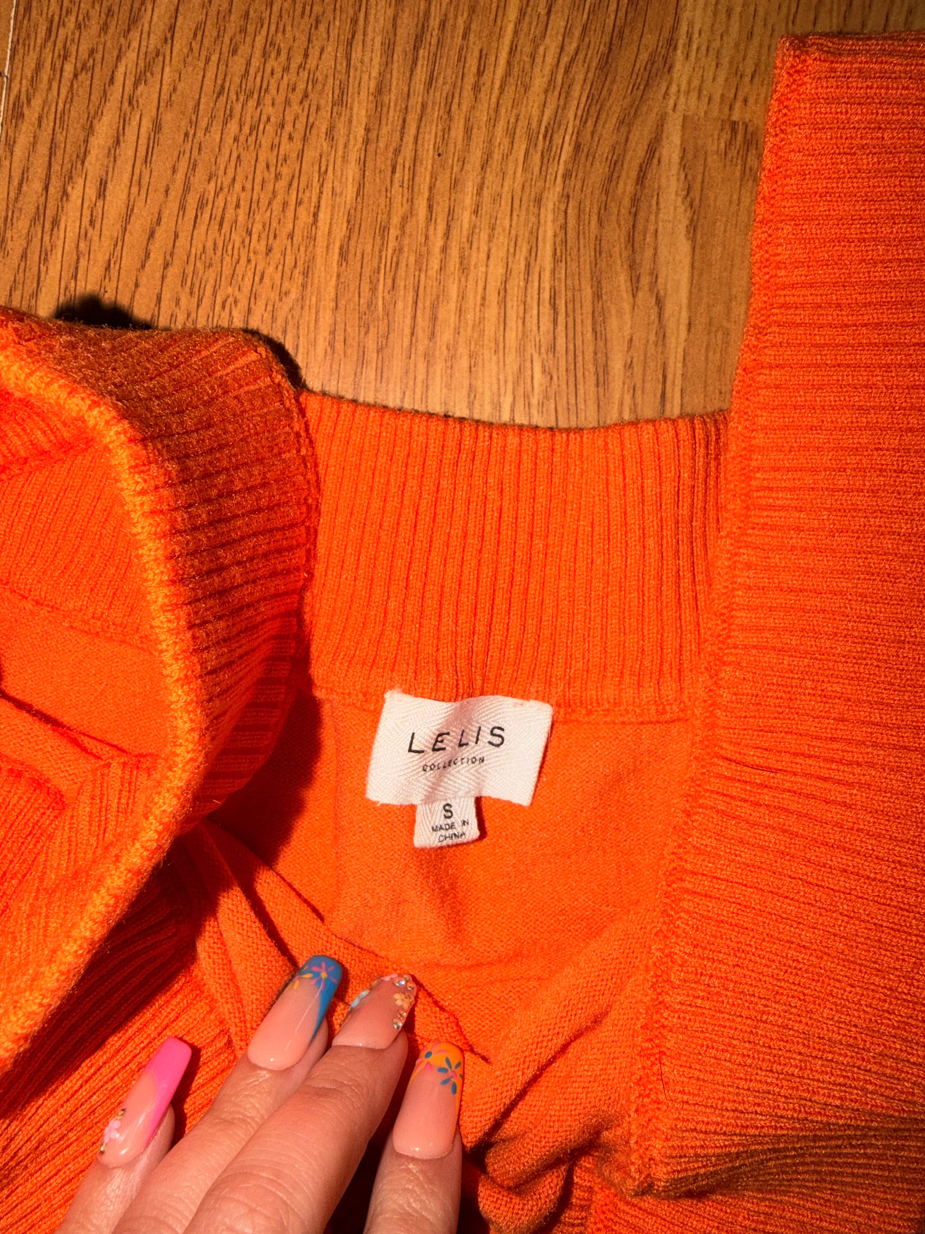Le Lis Boutique Ribbed Orange Bodysuit - Small