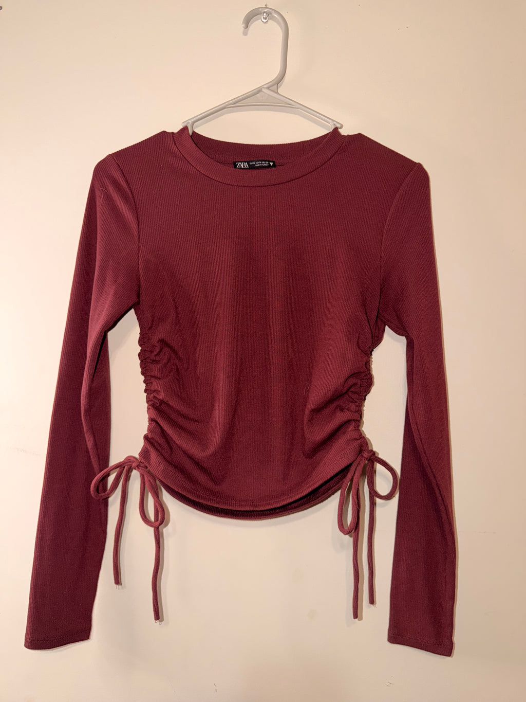 Zara Scrunch Side Ribbed Long Sleeve Top - Medium