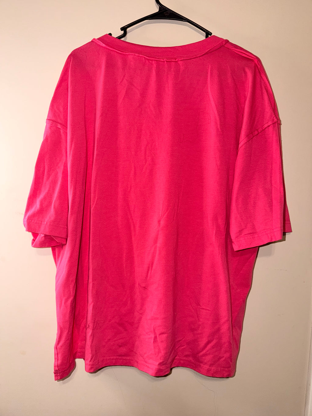 Boutique Raw Hem Pink Pocket Tee - Large