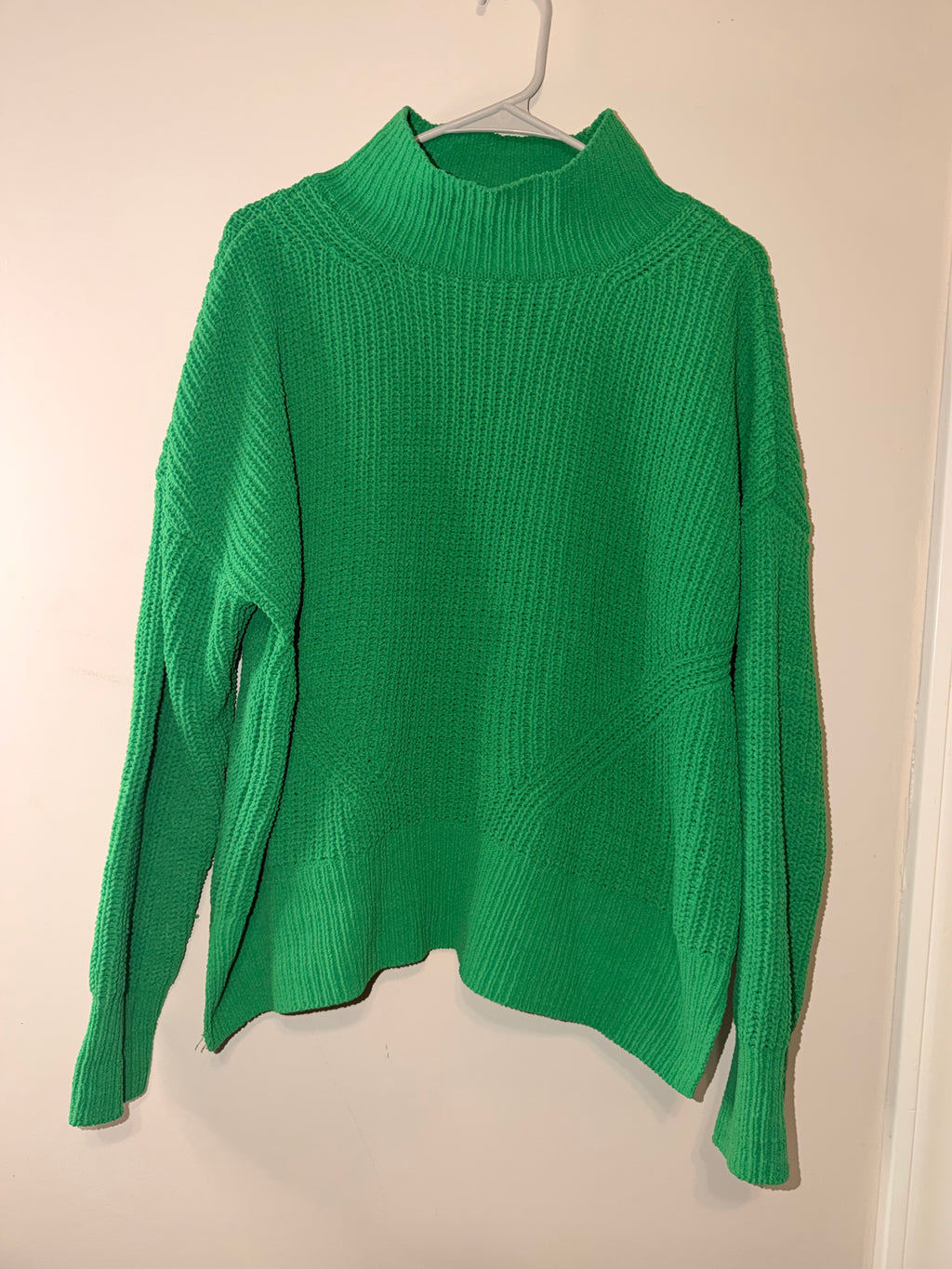 Crown & Ivy Knit Green Sweater - Large