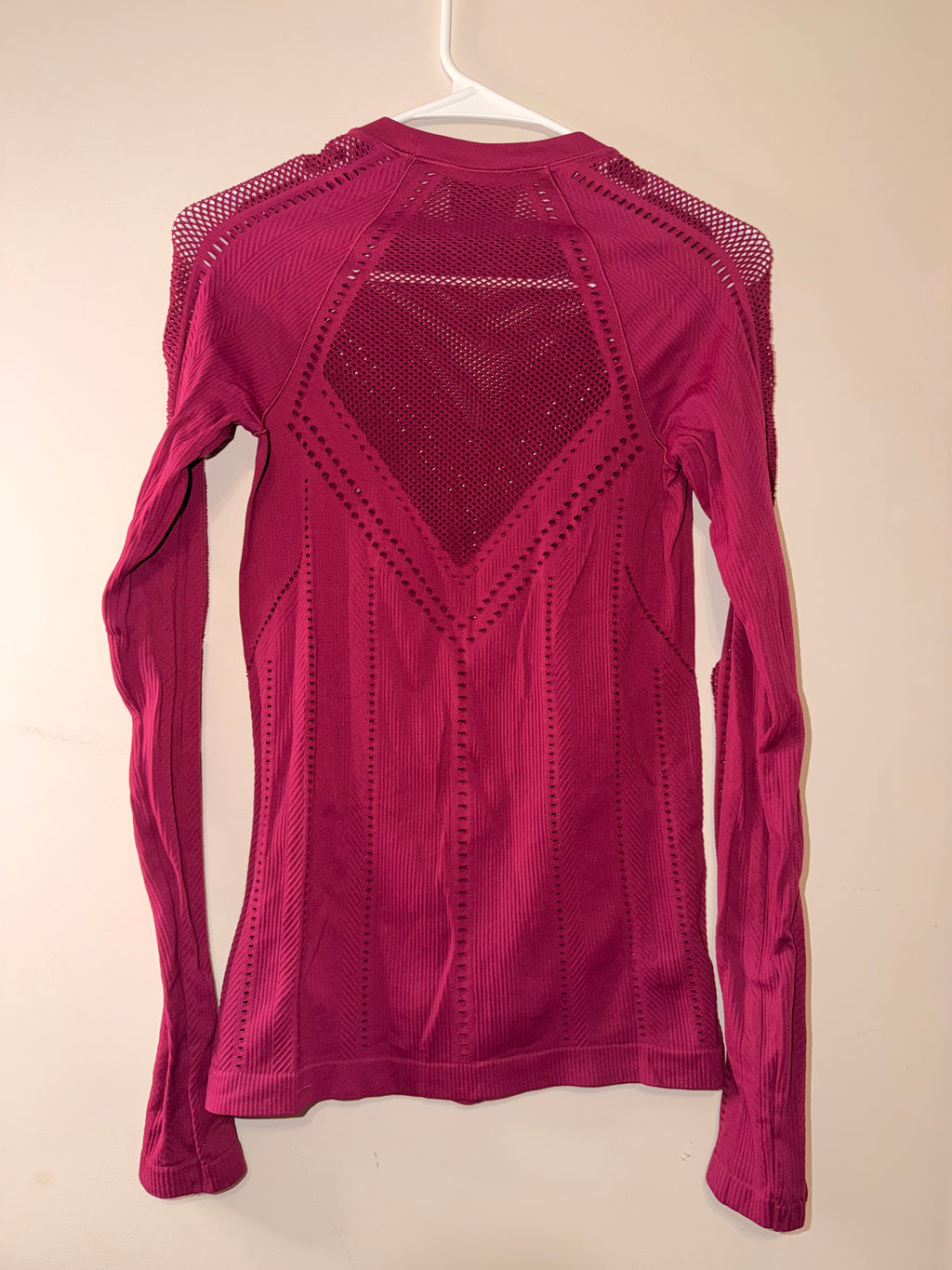 Athleta Oxygen Athletic Long Sleeve Top - Small