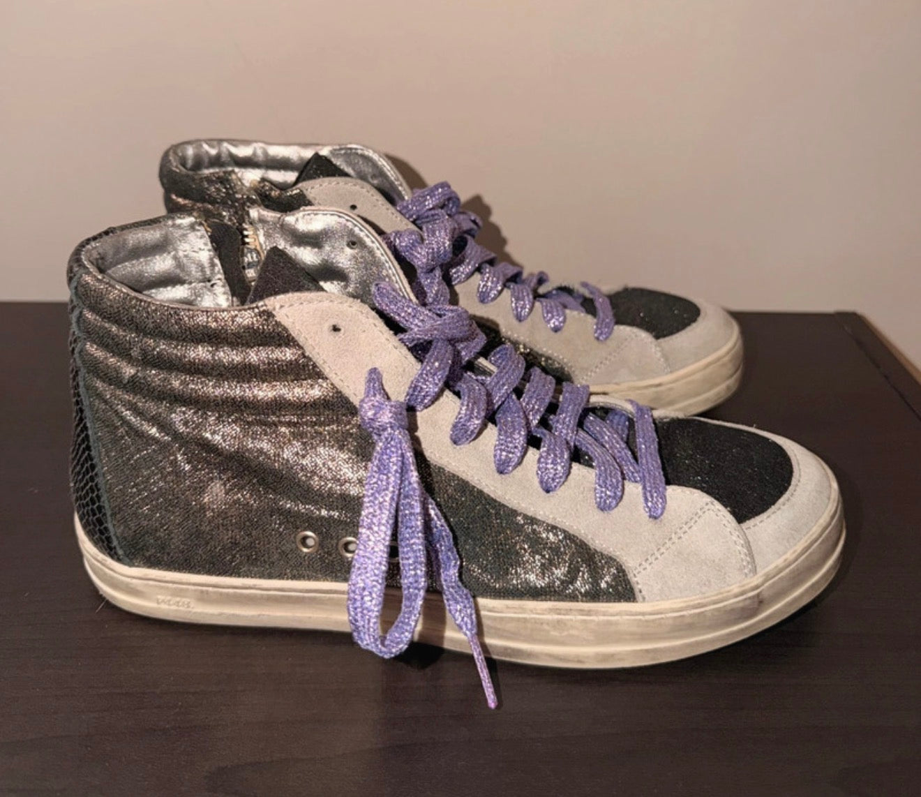 P448 Glitter Embellished High Top Sneakers - 6.5